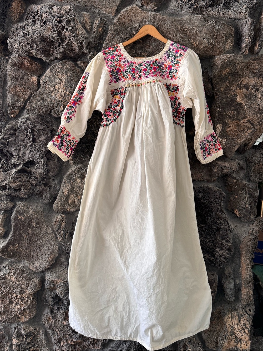 Vintage 60s 70s Cotton Oaxacan Maxi Dress w/ Colorful Floral Hand-Embroidery Med - Picture 6 of 16